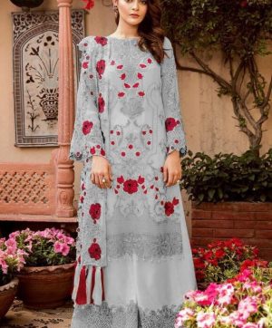 PAKISTANI SALWAR SUITS MANUFACTURER IN SURAT