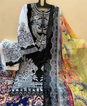 SHRADDHA DESIGNER M PRINT BLACK SALWAR KSHRADDHA DESIGNER M PRINT BLACK SALWAR KAMEEZAMEEZ