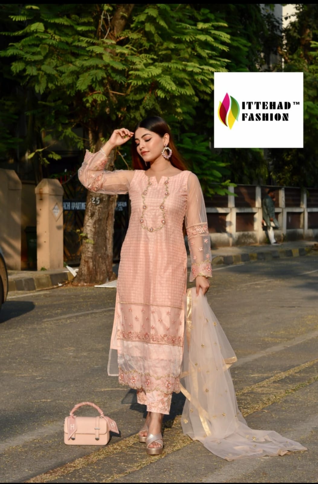 PEHNAVA ITTEHAD 6003 SALWAR KAMEEZ WHOLESALER