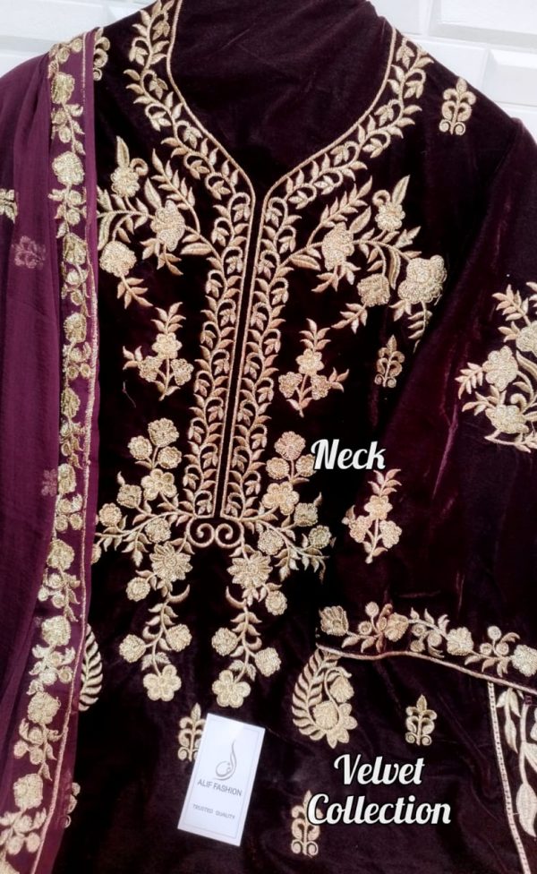 ALIF FASHION A 60 VELVET PAKISTANI SUITS MANUFACTURER