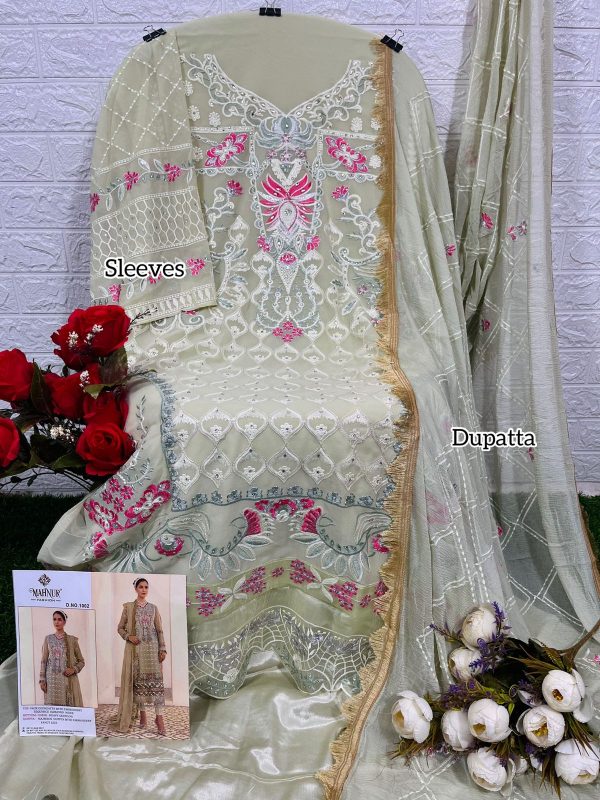 MAHNUR FASHION 1002 VOL 6 PAKISTANI SUITS IN INDIA