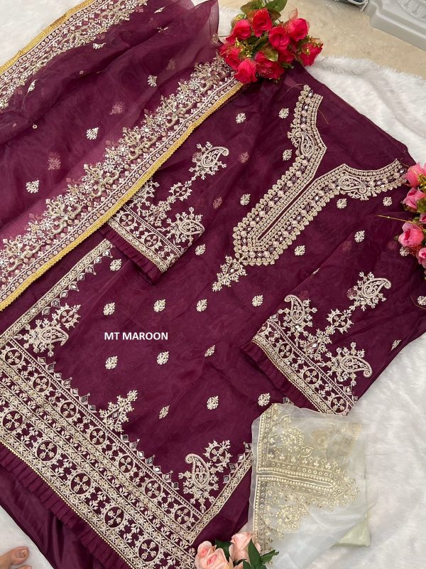 MEHBOOB TEX MAROON PAKISTAIN SUITS MANUFACTURER