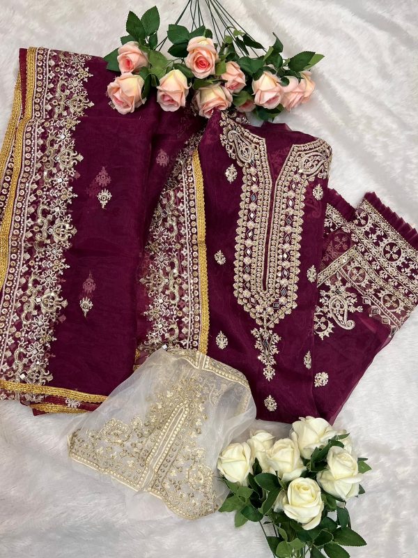 MEHBOOB TEX MAROON PAKISTAIN SUITS MANUFACTURER