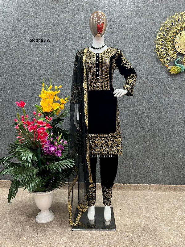 SHREE HARI SR 1483 A READYMADE VELVET SUITS MANUFACTURE