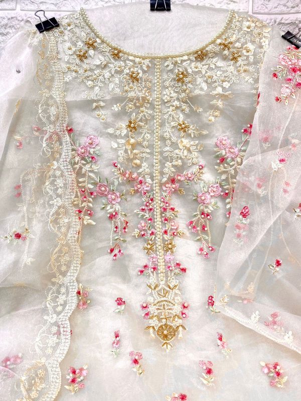 MEHBOOB TEX 7773 MAGIC WHITE PAKISTANI SUITS