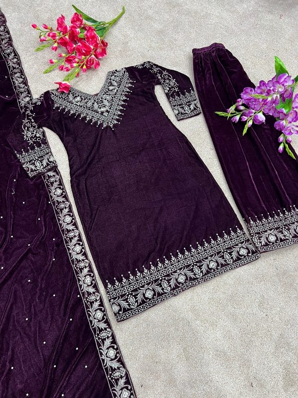 SHREE HARI SR 1477 D READYMADE VELVET SUITS