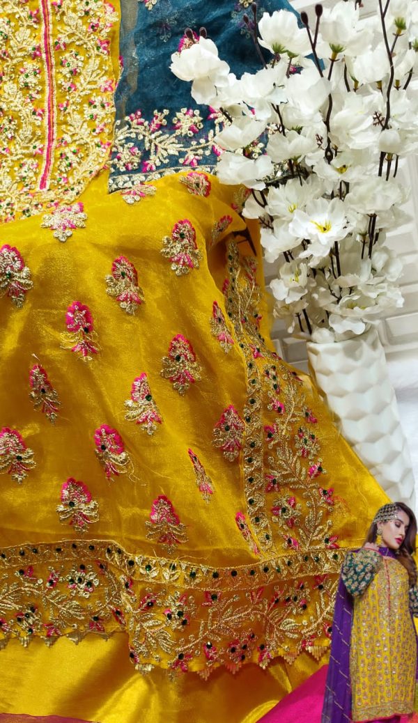 NOOR JAHAN NJ 04 PAKISTANI SUITS IN INDIA