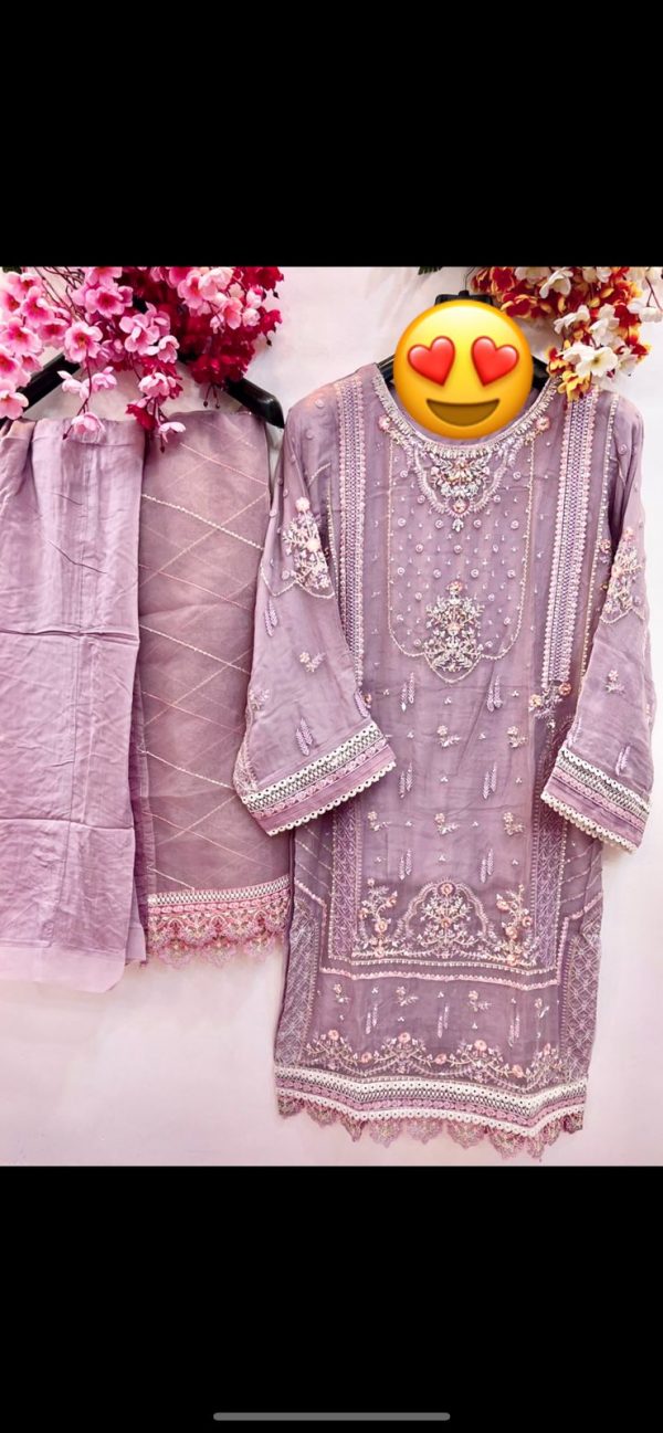 ZIAAZ 7773 134 NOOR MAUVE PAKISTANI SUITS