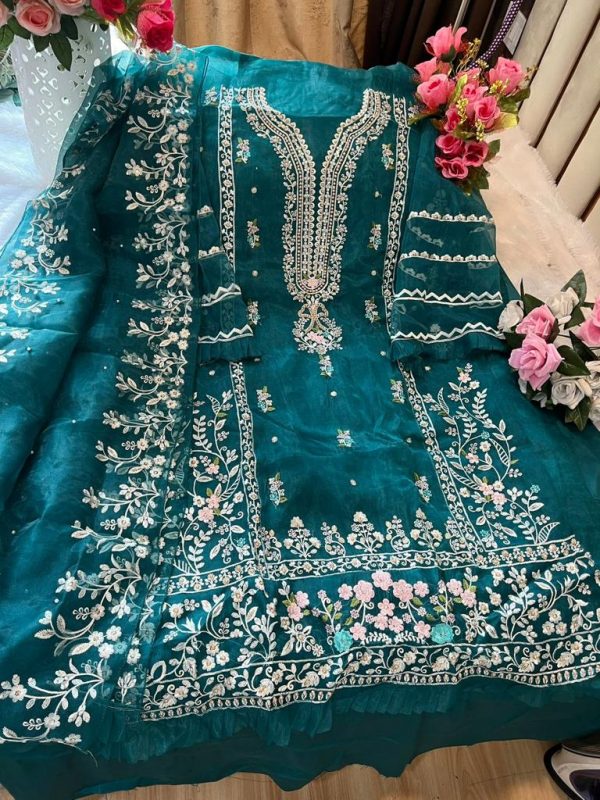 BAROQUE 1006 7 COLOURS PAKISTANI SUITS IN INDIA