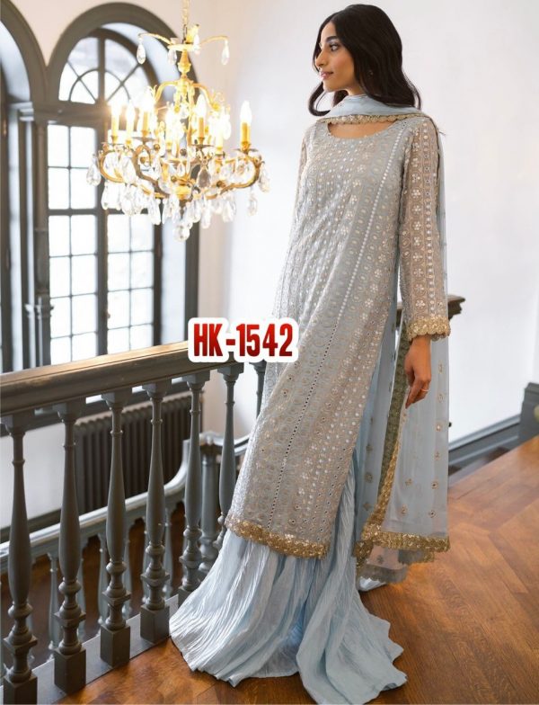 HK 1542 DESIGNER SUITS MANUFACTURER IN INDIA