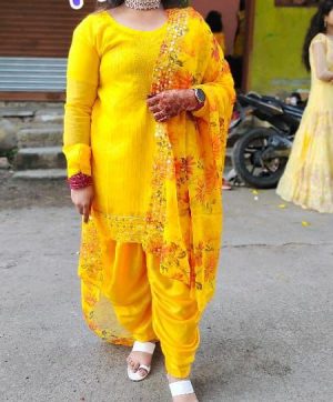 GEORGETTE DESIGNER YELLOW SALWAR KAMEEZ