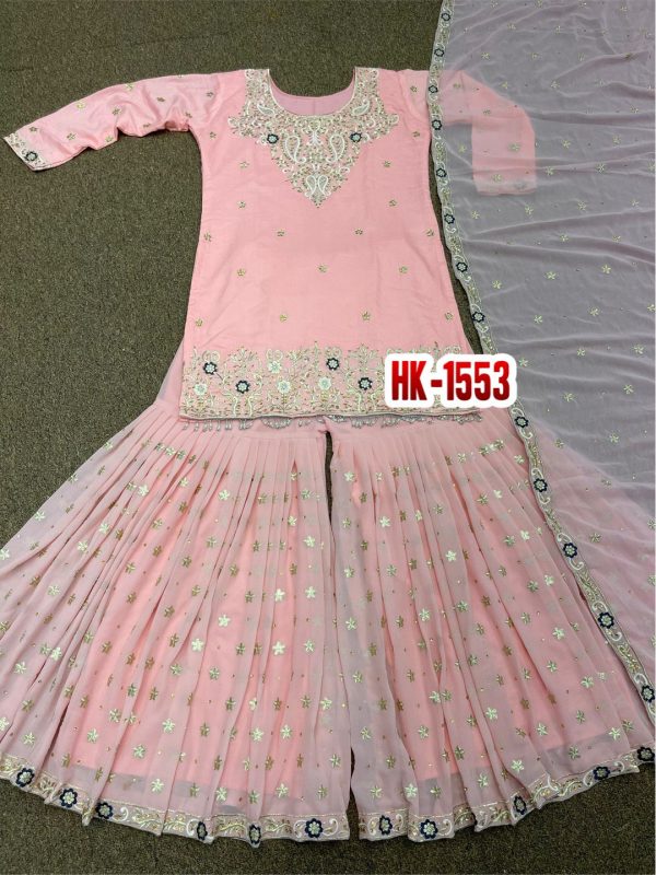 HK 1553 DESIGNER SUITS MANUFACTURER