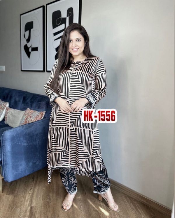 HK 1556 DESIGNER SUITS MANUFACTURER