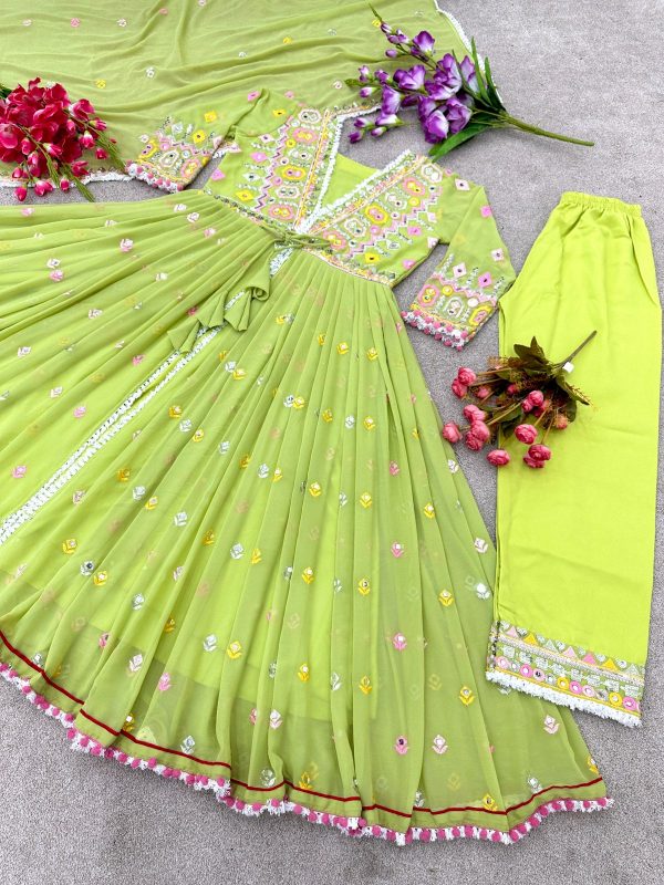 SHREE HARI SR 1553 C DESIGNER SUITS WHOLESALE