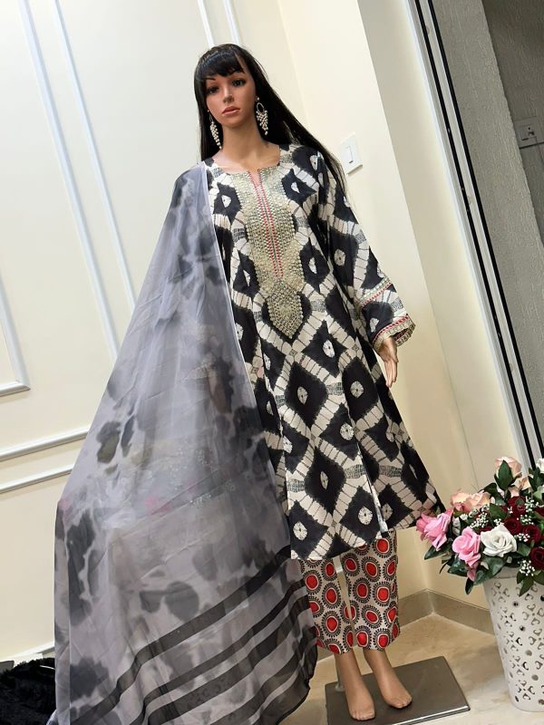 ZIAAZ DESIGNS 213 M PRINTS PAKISTANI SUITS