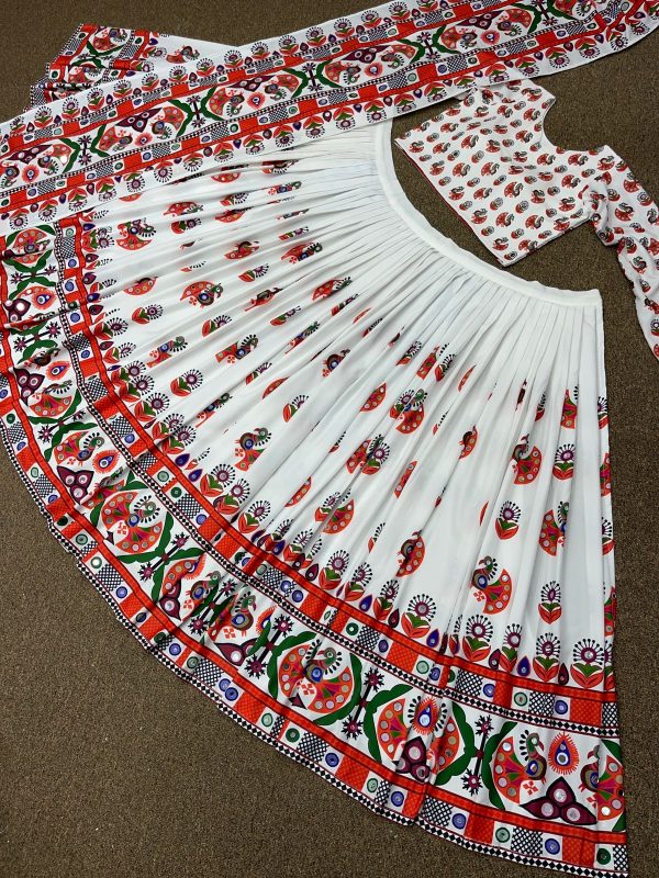 HK 1564 DESIGNER LEHENGA MANUFACTURER