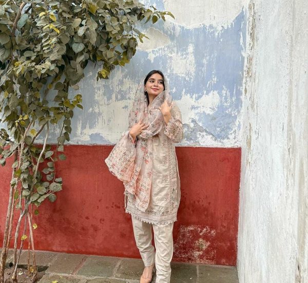 MUSHQ M 233 PAKISTANI SALWAR SUITS