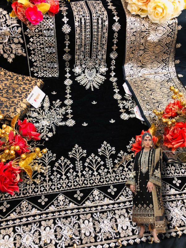 FEPIC V 17015 VELVET PAKISTANI SUITS IN INDIA