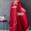 HK 1572 DESIGNER GOWN MANUFACTURER