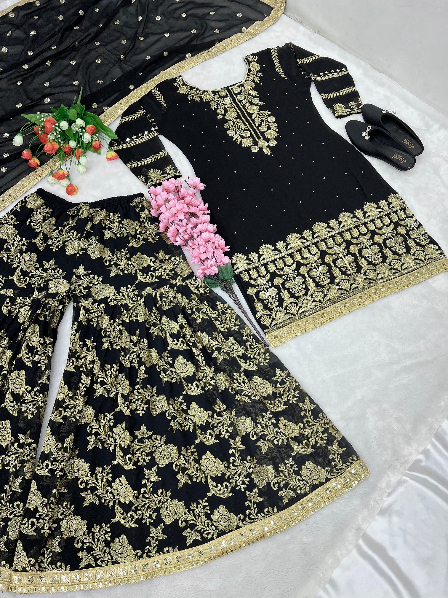 SHREE HARI SSR 382 DESIGNER SUITS MANUFACTURER