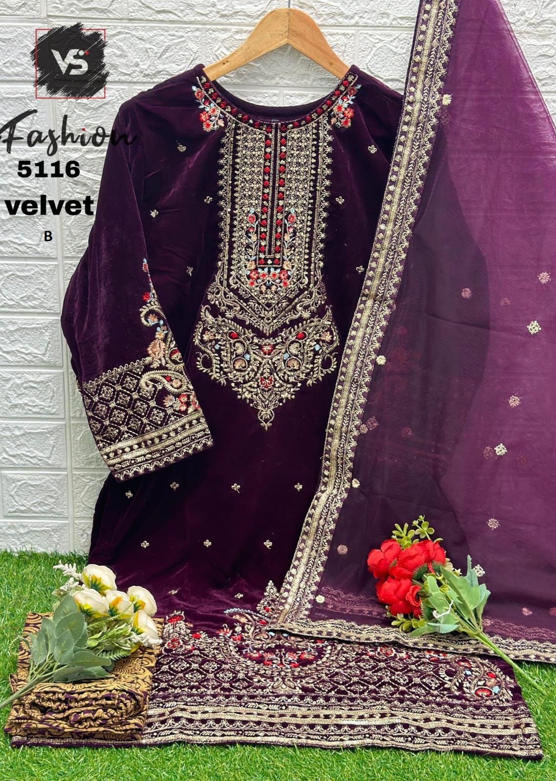 VS FASHION 5116 B VELVET READYMADE SALWAR SUITS