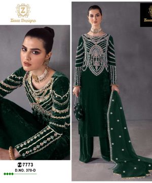 ZIAAZ DESIGNS 370 D VELVET PAKISTANI SUITS