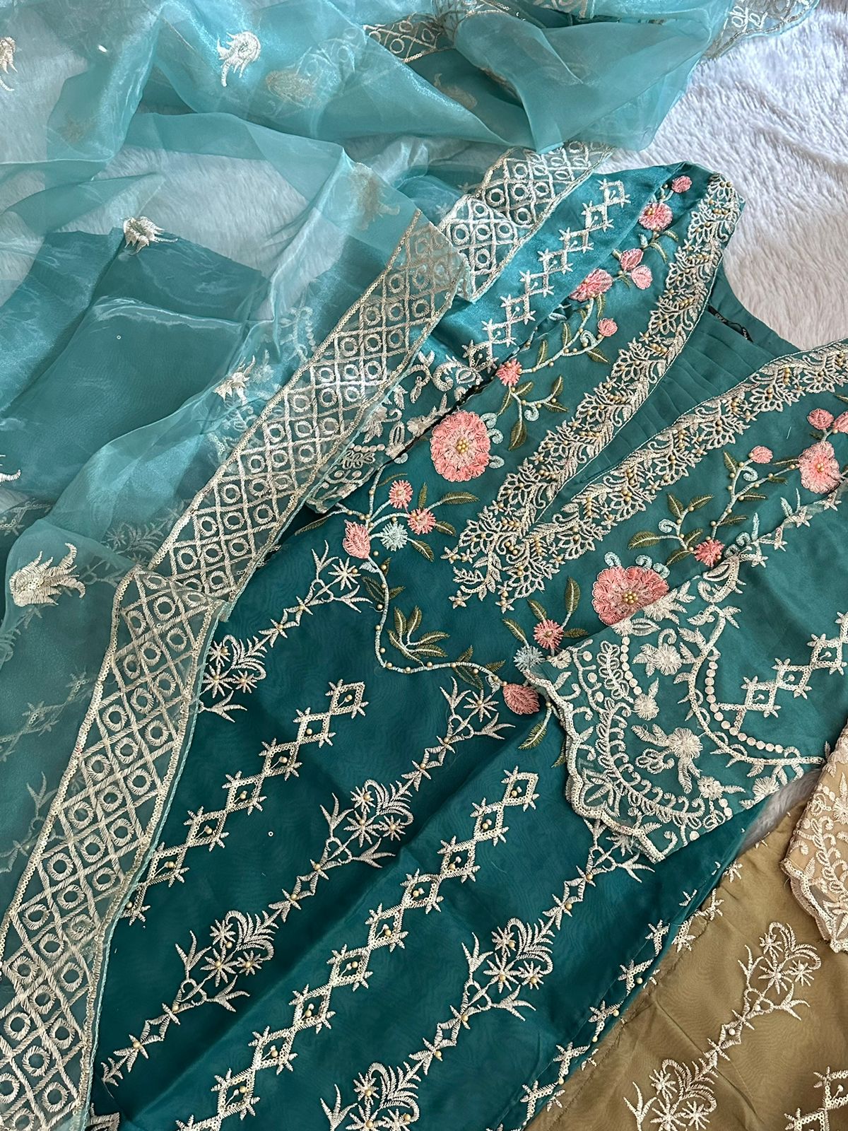 ZIAAZ DESIGNS 373 A PAKISTANI SUITS IN INDIA