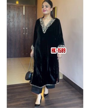 HK 1589 DESIGNER VELVET SUITS WHOLESALE