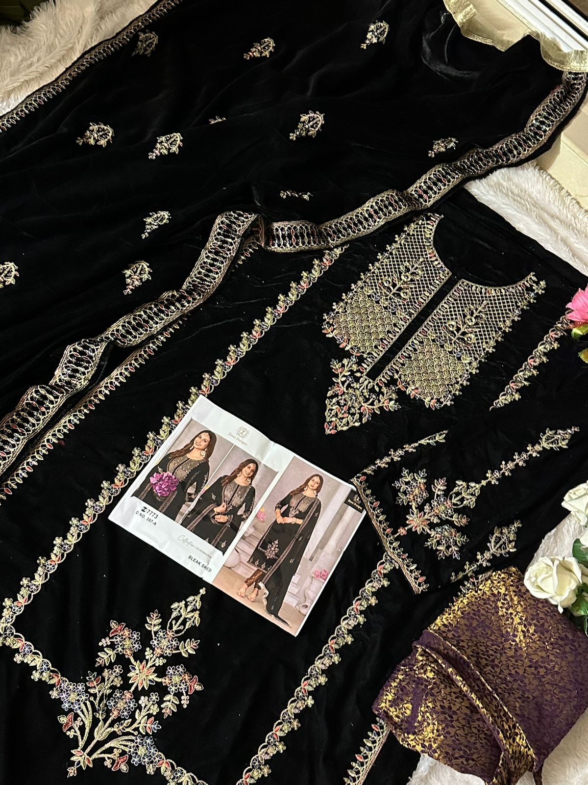 ZIAAZ DESIGNS 397 A VELVET PAKISTANI SUITS