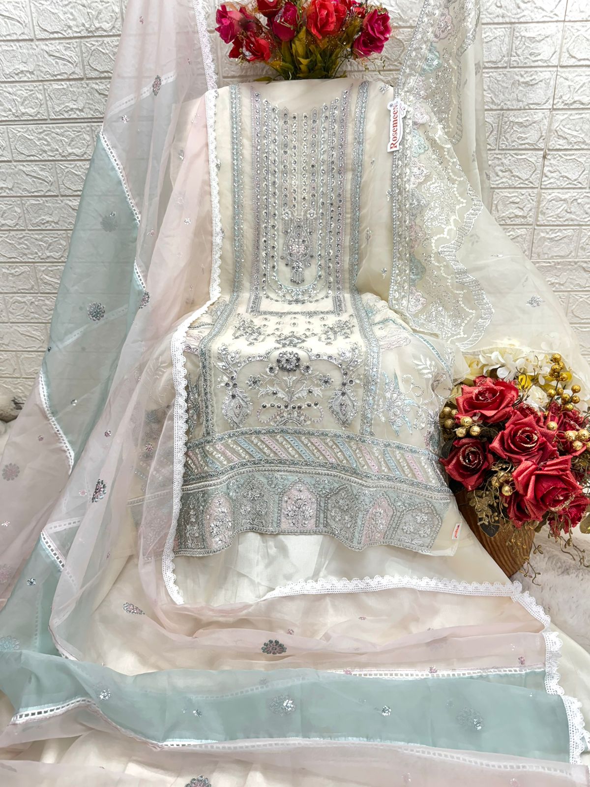 FEPIC IR 21015 IRAADAY PAKISTANI SUITS IN INDIA