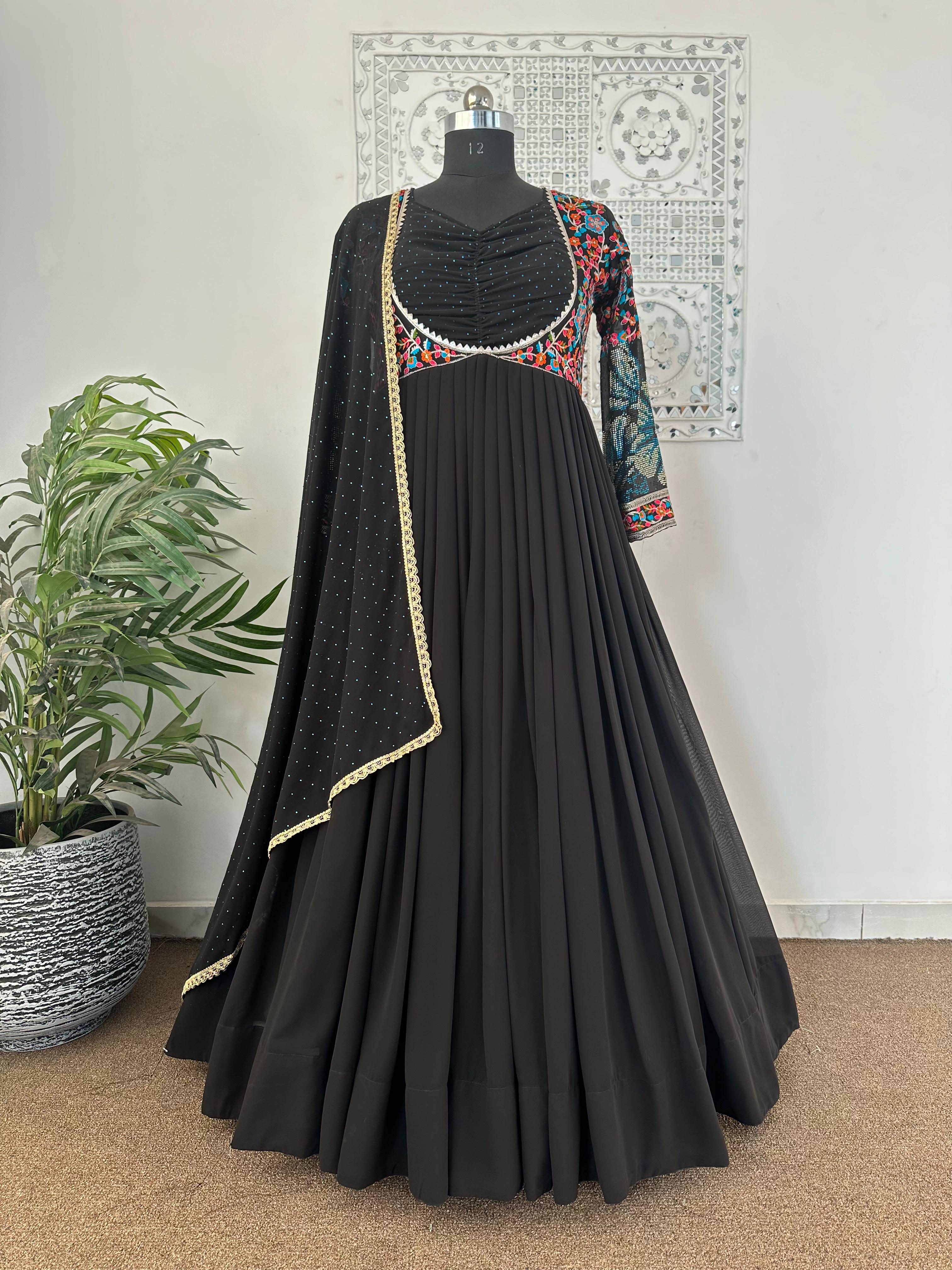 HK 1636 DESIGNER GOWN WHOLESALE IN INDIA