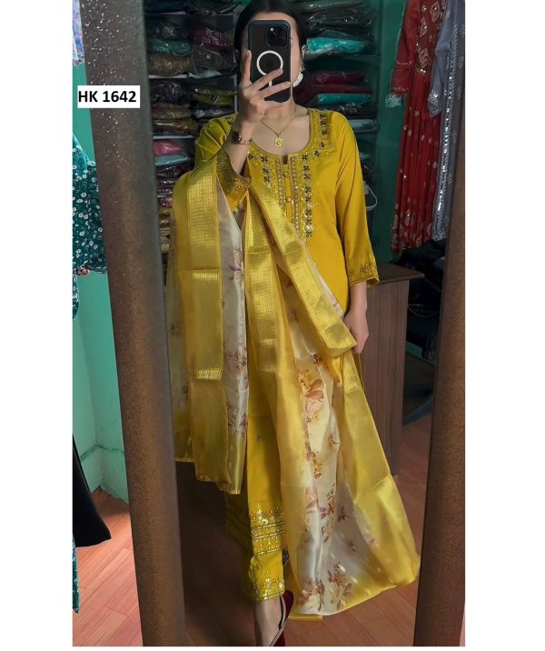 HK 1642 A DESIGNER SALWAR SUITS MANUFACTURER