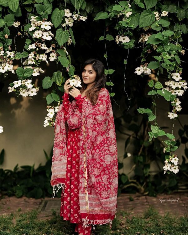 AKSHAR DESIGNER RED LIGHT COTTON SUITS