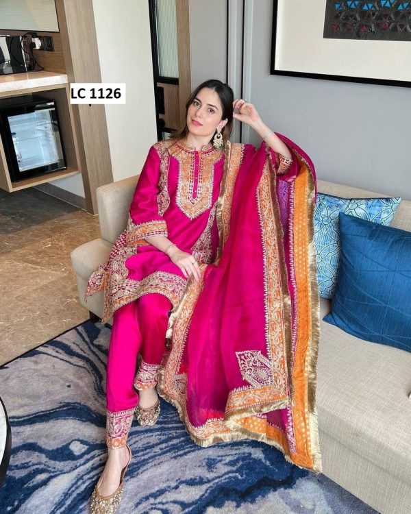 LC 1126 DESIGNER VELVET SUITS WHOLESALE