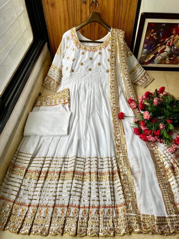 LC 1286 DESIGNER GOWN WHOLESALER IN INDIA