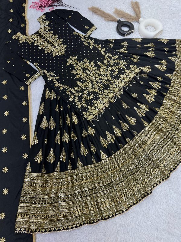 SHREE HARI NSR 806 H DESIGNER TOP LEHENGA