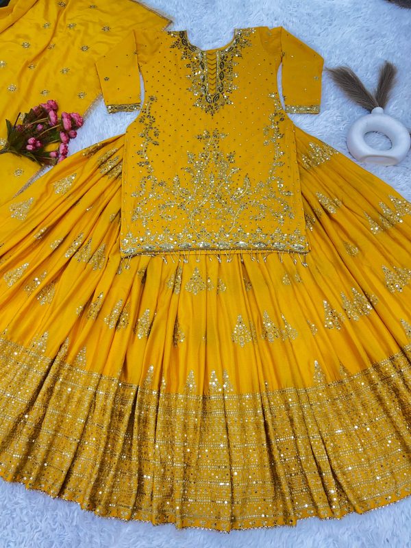 SHREE HARI NSR 806 I DESIGNER TOP LEHENGA