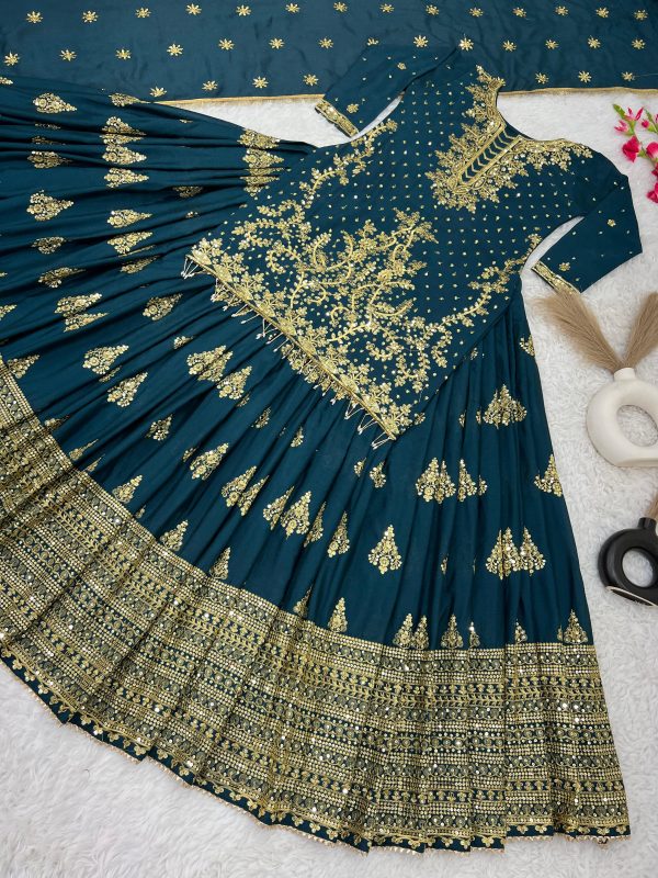 SHREE HARI NSR 806 K DESIGNER TOP LEHENGA