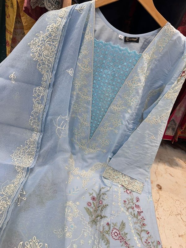 COSMOS AAYRA 05 A READYMADE PAKISTANI SUITS