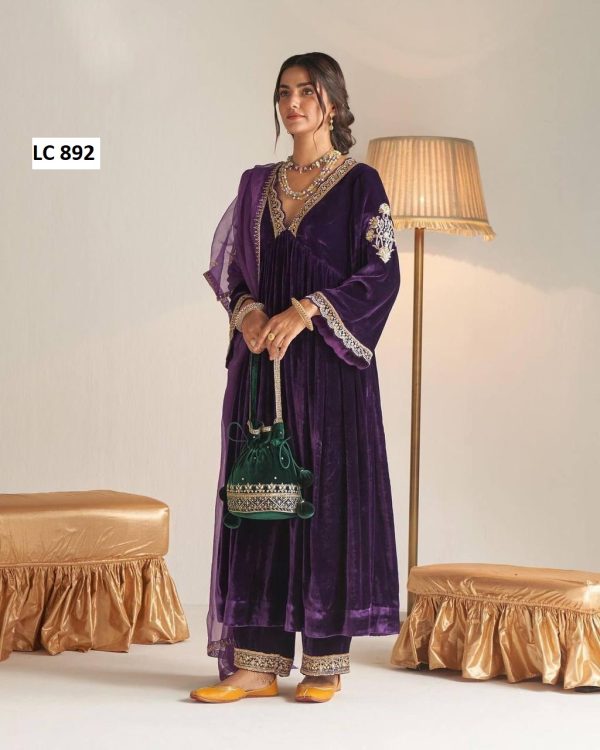 LC 892 B DESIGNER VELVET SUITS WHOLESALE