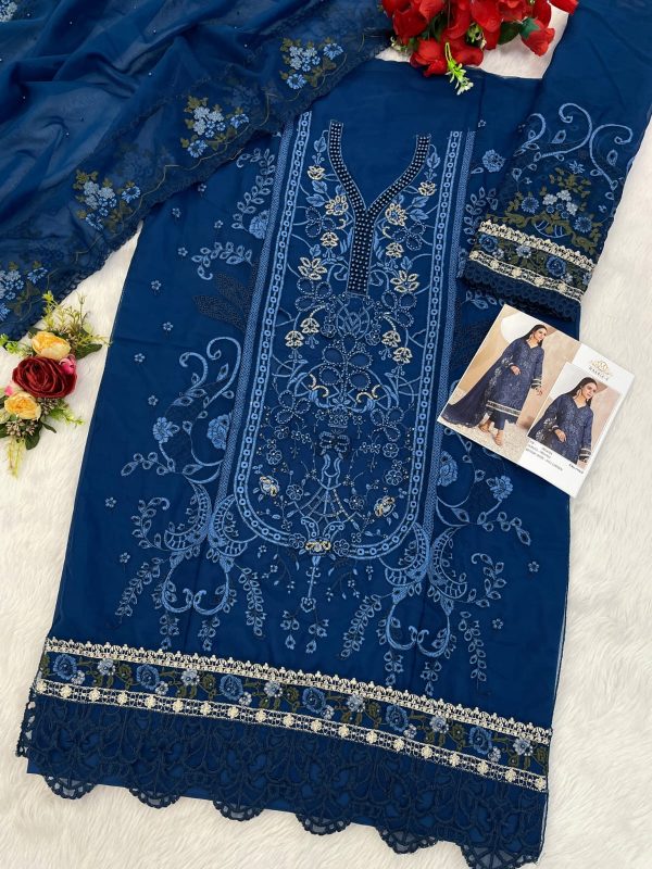 MAARIA A 1119 D PAKISTANI SUITS IN INDIA