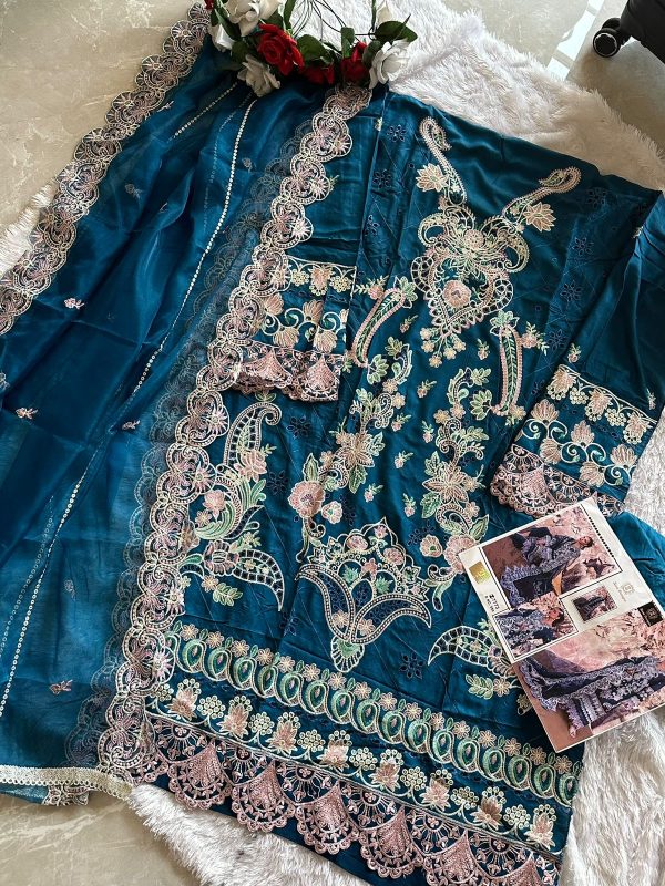 ZIAAZ DESIGNS 590 PAKISTANI SUITS IN INDIA