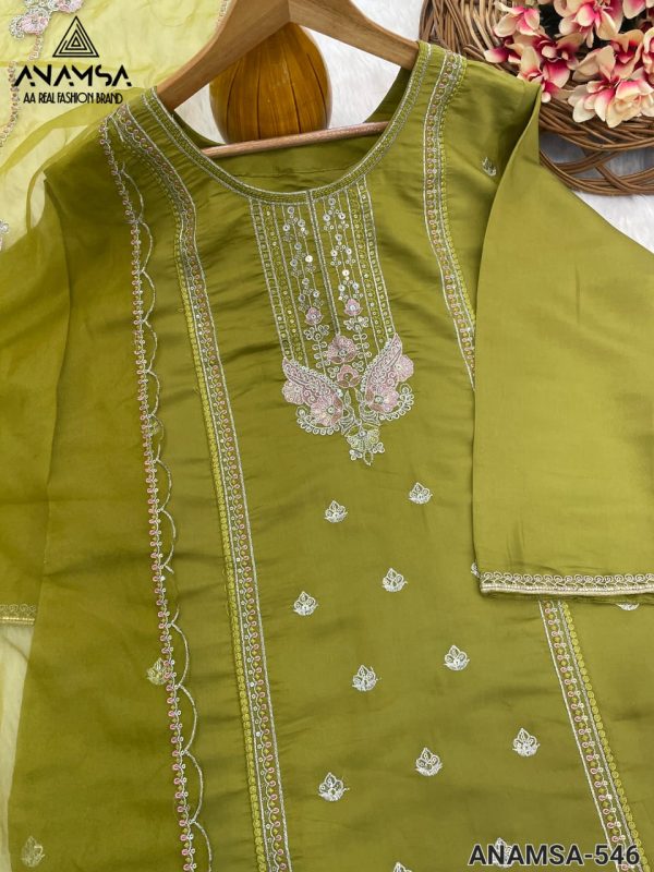 ANAMSA 546 READYMADE PAKISTANI SUITS