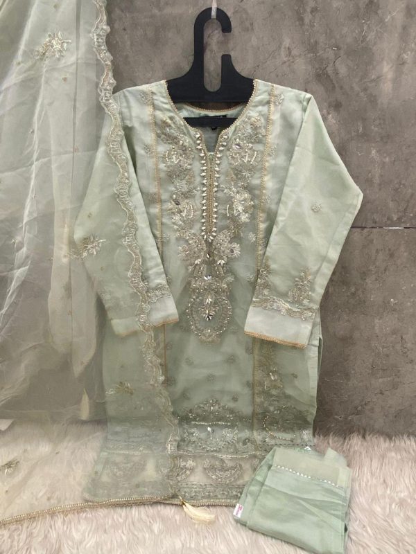 HOOR TEX HF 45 D READYMADE PAKISTANI SUITS