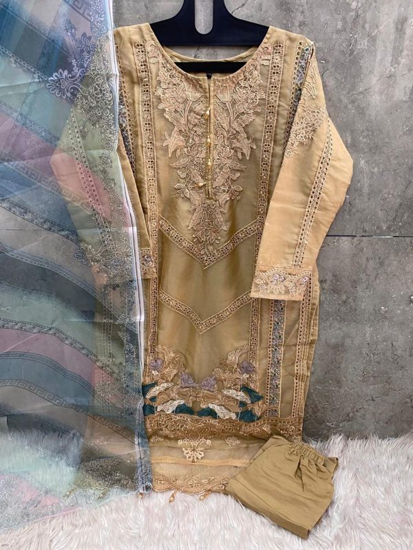 HOOR TEX HF 53 C READYMADE PAKISTANI SUITS