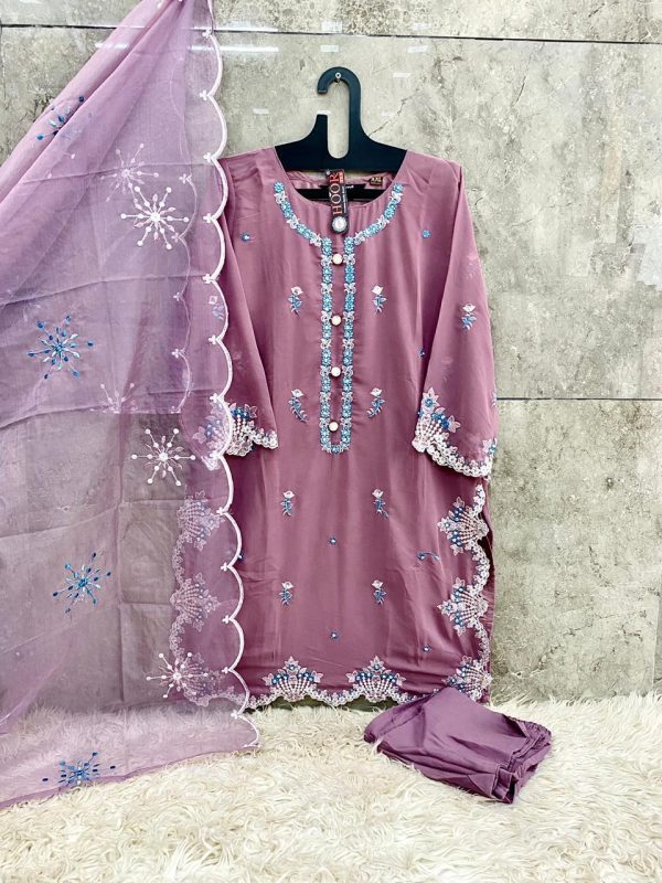 HOOR TEX HF 65 C READYMADE PAKISTANI SUITS