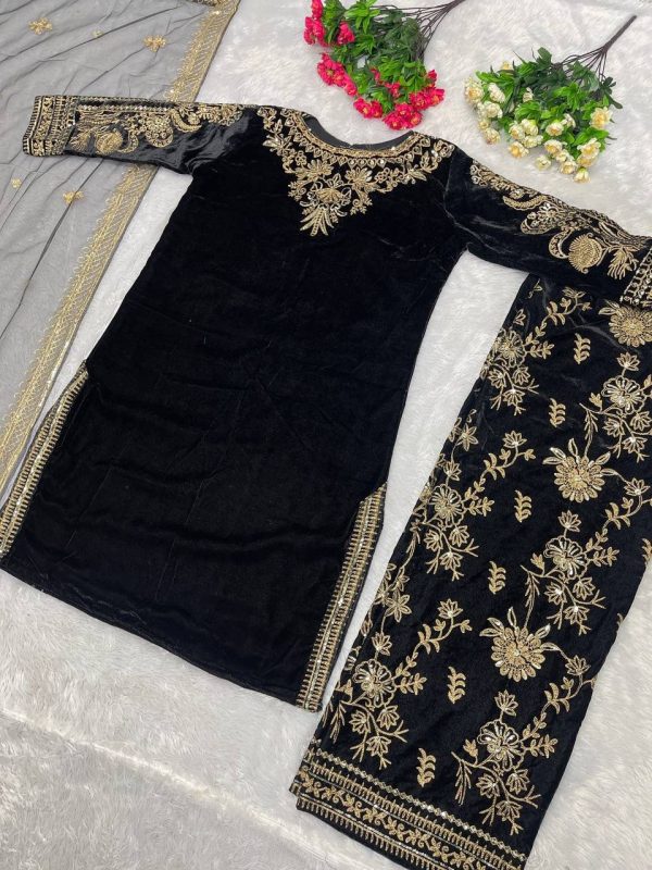 KARMA FASHION ST 118 B VELVET SUITS WHOLESALE