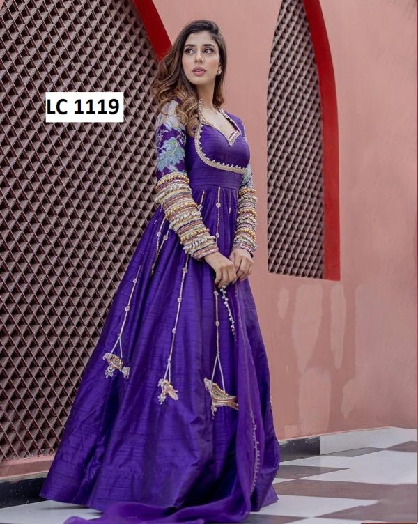 LC 1119 DESIGNER GOWN MANUFACTURER IN INDIA