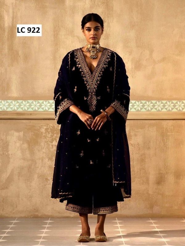 LC 922 B DESIGNER VELVET SUITS WHOLESALE