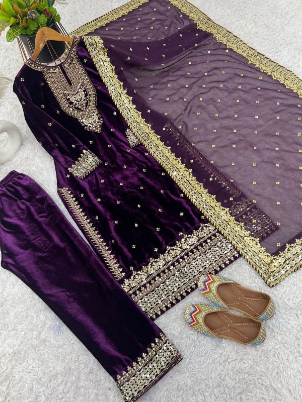 SHREE HARI SR 1652 B DESIGNER VELVET SUITS